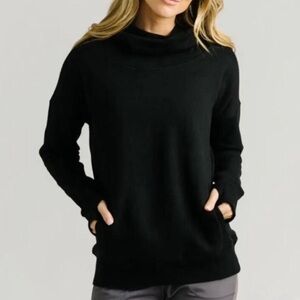 ZYIA Active ⭐️ Oh So Soft ⭐️ cowl hood ⭐️ black ⭐️ sleek sweatshirt ⭐️